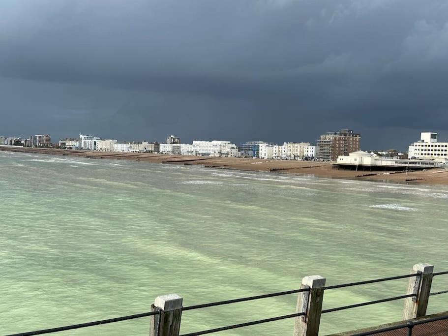 House By The Sea, Worthing Exterior foto
